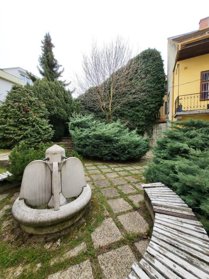 Downtown Romantic Szekesfehervar Exterior foto