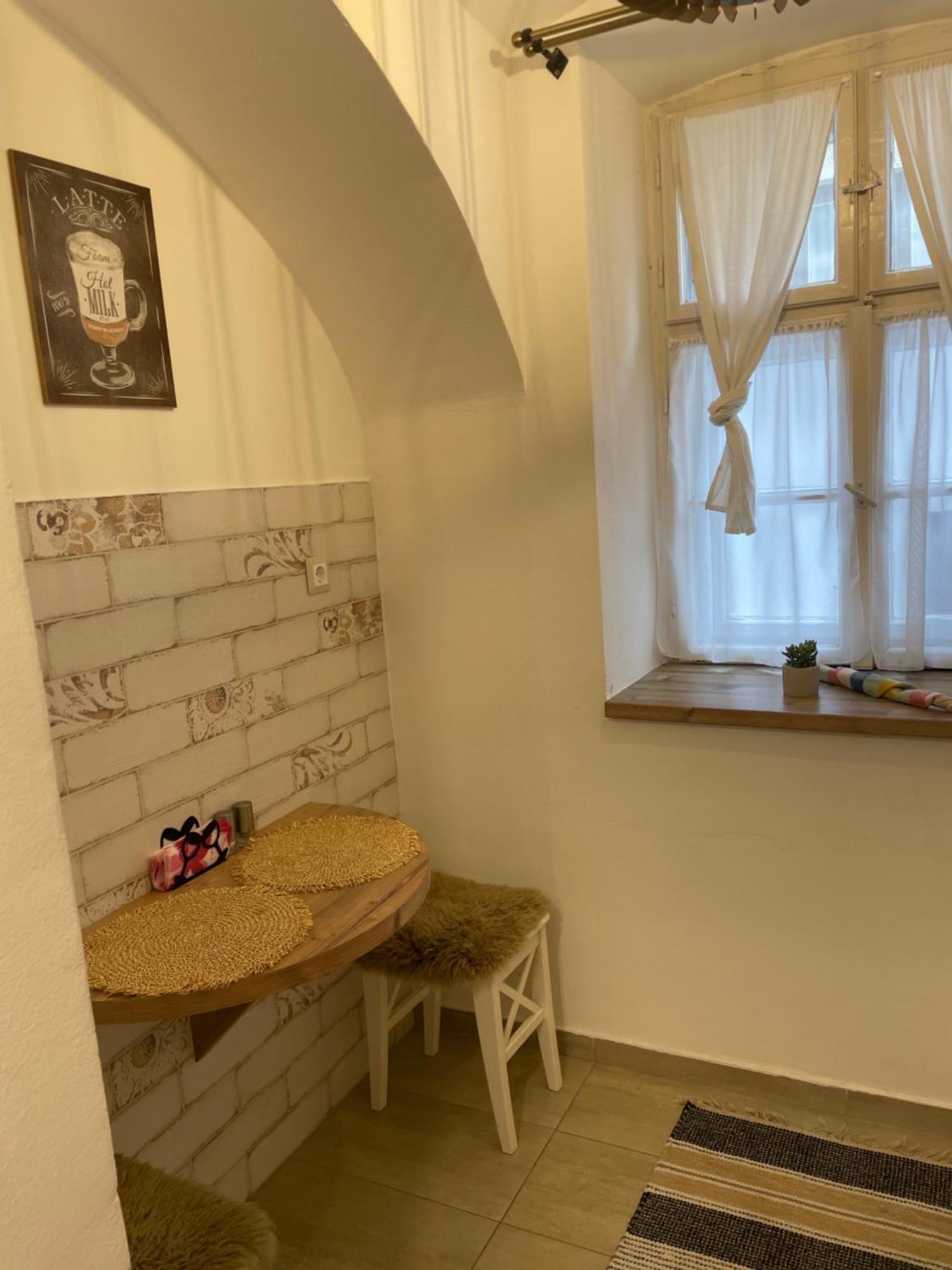 Downtown Romantic Szekesfehervar Exterior foto